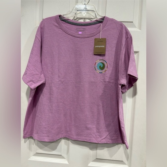 Patagonia Women's M Medium Unity Fitz Easy-Cut Responsibili-Tee T-Shirt Pink NWT - Picture 1 of 10